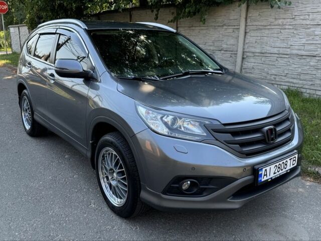 Серый Хонда СРВ, объемом двигателя 2 л и пробегом 184 тыс. км за 13900 $, фото 1 на Automoto.ua