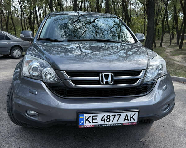 Серый Хонда СРВ, объемом двигателя 2.35 л и пробегом 95 тыс. км за 14500 $, фото 1 на Automoto.ua