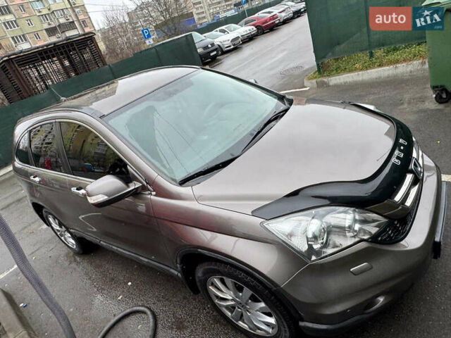 Серый Хонда СРВ, объемом двигателя 2.35 л и пробегом 189 тыс. км за 14500 $, фото 1 на Automoto.ua