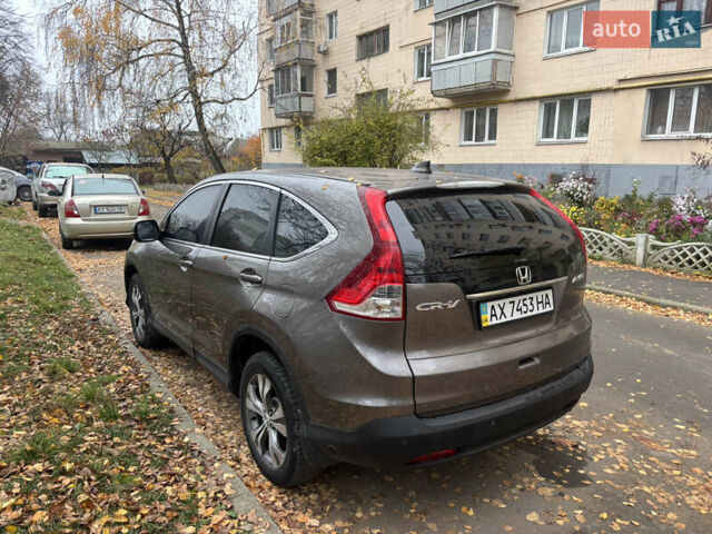 Серый Хонда СРВ, объемом двигателя 2.35 л и пробегом 205 тыс. км за 13700 $, фото 1 на Automoto.ua