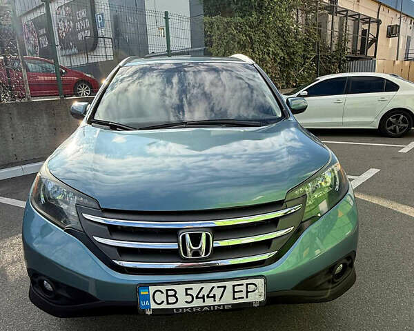 Серый Хонда СРВ, объемом двигателя 2.35 л и пробегом 270 тыс. км за 16500 $, фото 1 на Automoto.ua