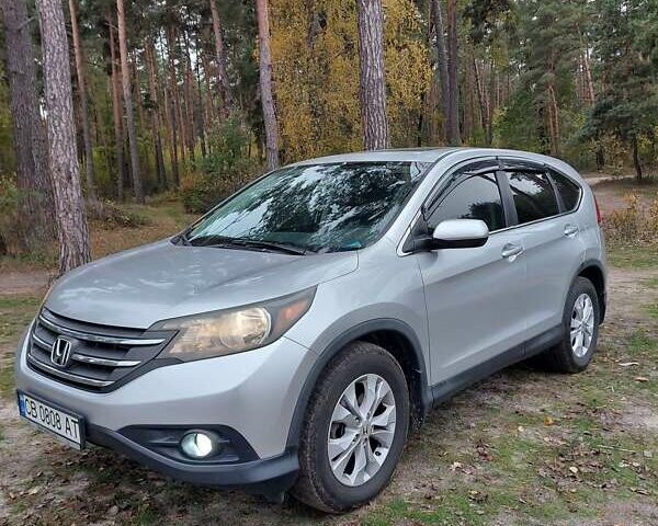 Серый Хонда СРВ, объемом двигателя 2.4 л и пробегом 236 тыс. км за 15900 $, фото 1 на Automoto.ua