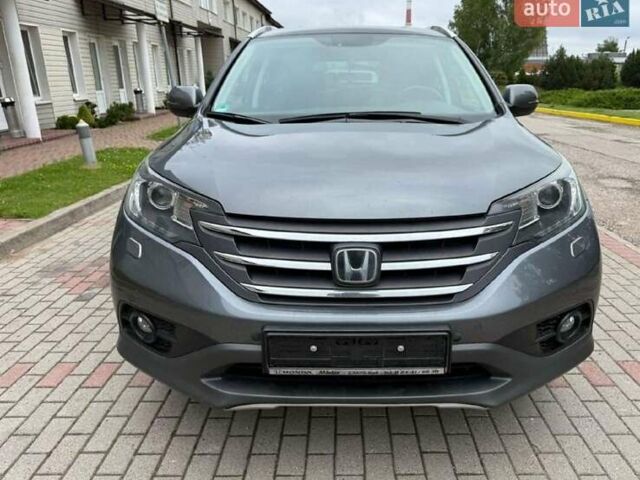 Серый Хонда СРВ, объемом двигателя 2.2 л и пробегом 178 тыс. км за 12900 $, фото 1 на Automoto.ua