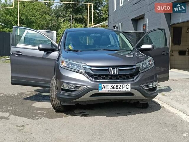 Серый Хонда СРВ, объемом двигателя 2.35 л и пробегом 148 тыс. км за 17300 $, фото 1 на Automoto.ua