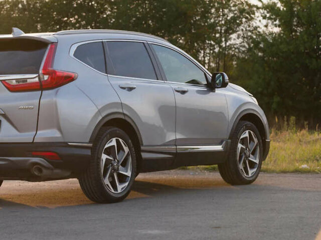 Сірий Хонда СРВ, об'ємом двигуна 1.5 л та пробігом 62 тис. км за 19000 $, фото 1 на Automoto.ua