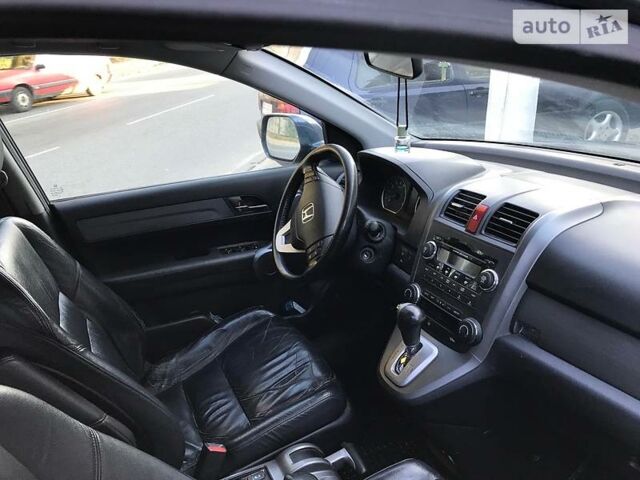 Серый Хонда СРВ, объемом двигателя 2.4 л и пробегом 175 тыс. км за 11500 $, фото 1 на Automoto.ua