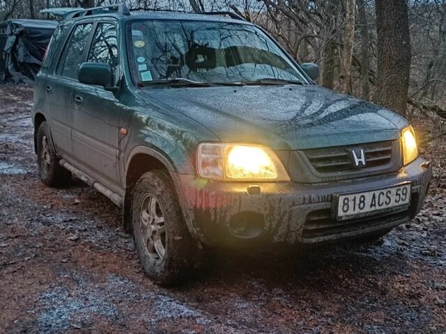 Хонда СРВ 2000 в Краматорске на Automoto.ua Зеленый Хонда СРВ, объемом двигателя 2 л и пробегом 700 тыс. км за 1200 $, фото 1 на Automoto.ua
