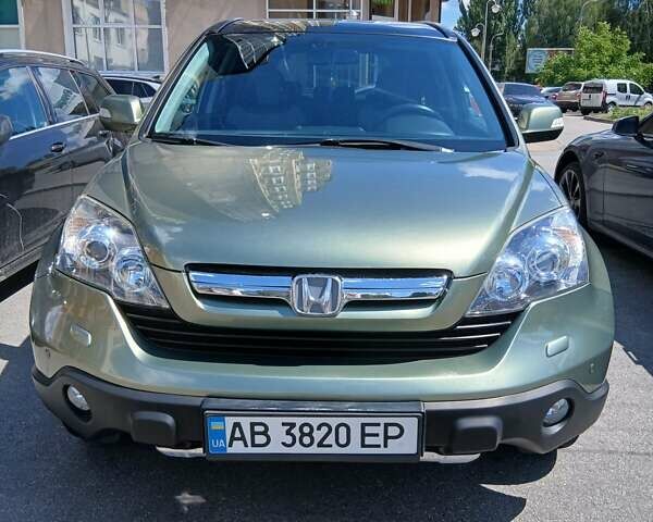 Зеленый Хонда СРВ, объемом двигателя 2 л и пробегом 270 тыс. км за 10100 $, фото 1 на Automoto.ua
