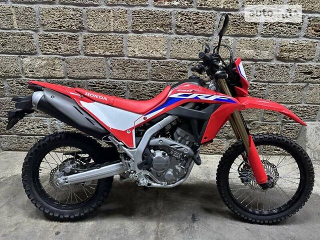 Хонда CRF 250L, объемом двигателя 0 л и пробегом 2 тыс. км за 5200 $, фото 1 на Automoto.ua