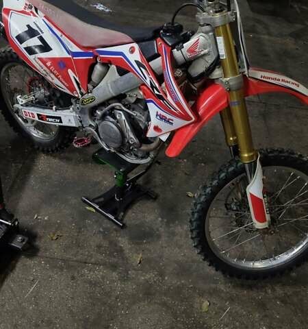 Хонда CRF 250R, об'ємом двигуна 0.25 л та пробігом 1 тис. км за 2500 $, фото 1 на Automoto.ua