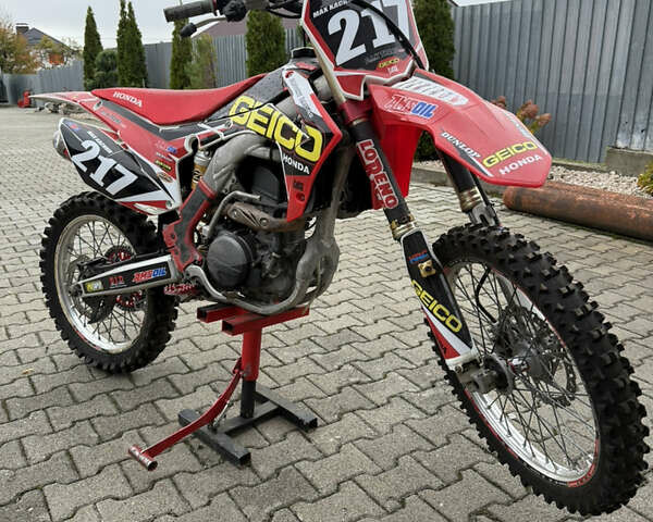 Хонда CRF 250R 2017 в Ужгороде на Automoto.ua Хонда CRF 250R, объемом двигателя 0.25 л и пробегом 1 тыс. км за 4000 $, фото 1 на Automoto.ua