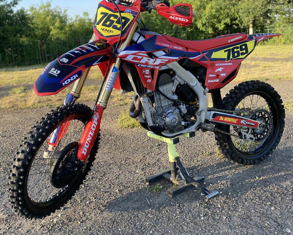 Хонда CRF 450R, объемом двигателя 0 л и пробегом 74 тыс. км за 5500 $, фото 1 на Automoto.ua