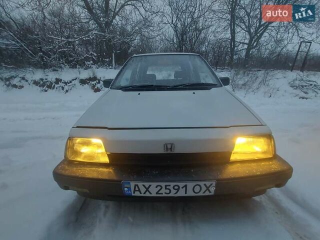 Білий Хонда Сівік Шатл, об'ємом двигуна 1.49 л та пробігом 260 тис. км за 1400 $, фото 1 на Automoto.ua