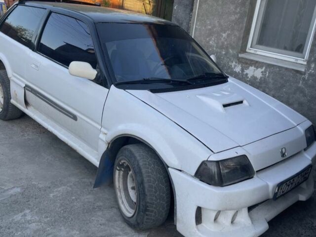 Белый Хонда Цивик, объемом двигателя 0 л и пробегом 300 тыс. км за 672 $, фото 1 на Automoto.ua