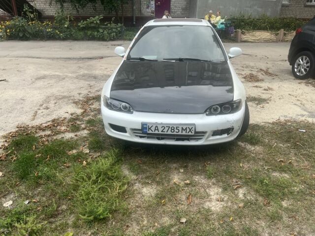 Белый Хонда Цивик, объемом двигателя 1.5 л и пробегом 70 тыс. км за 4000 $, фото 1 на Automoto.ua