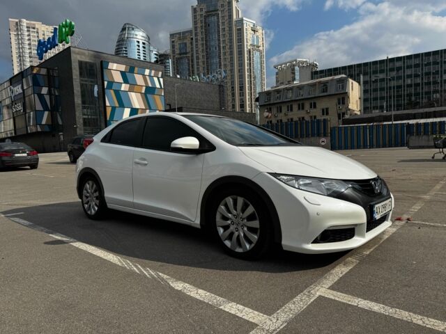 Білий Хонда Сівік, об'ємом двигуна 1.8 л та пробігом 79 тис. км за 11100 $, фото 1 на Automoto.ua