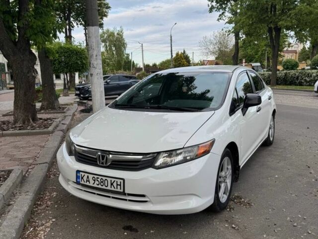 Белый Хонда Цивик, объемом двигателя 1.8 л и пробегом 187 тыс. км за 6800 $, фото 1 на Automoto.ua