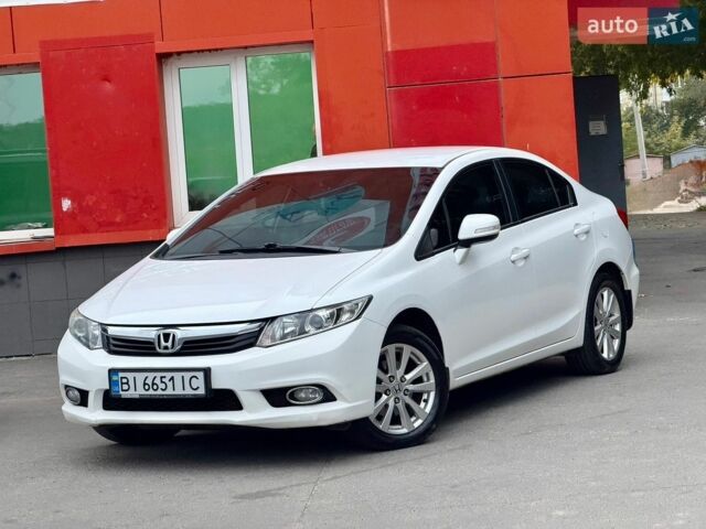 Белый Хонда Цивик, объемом двигателя 1.8 л и пробегом 173 тыс. км за 8900 $, фото 1 на Automoto.ua