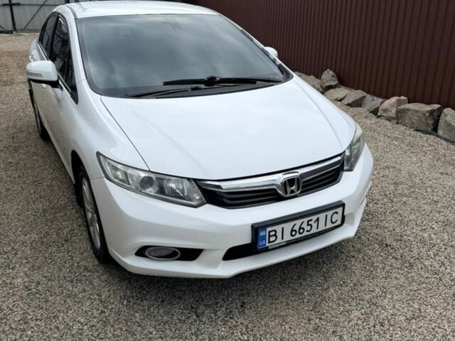 Білий Хонда Сівік, об'ємом двигуна 1.8 л та пробігом 170 тис. км за 9700 $, фото 1 на Automoto.ua