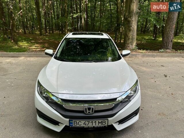 Білий Хонда Сівік, об'ємом двигуна 2 л та пробігом 115 тис. км за 13500 $, фото 1 на Automoto.ua