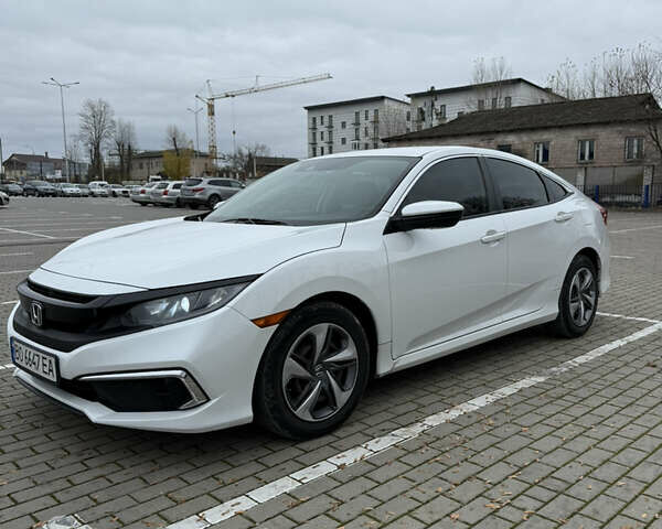 Белый Хонда Цивик, объемом двигателя 2 л и пробегом 88 тыс. км за 13500 $, фото 1 на Automoto.ua