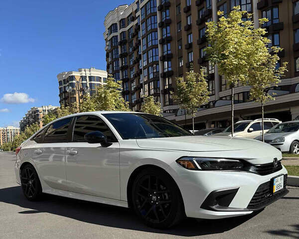 Белый Хонда Цивик, объемом двигателя 2 л и пробегом 38 тыс. км за 25000 $, фото 1 на Automoto.ua