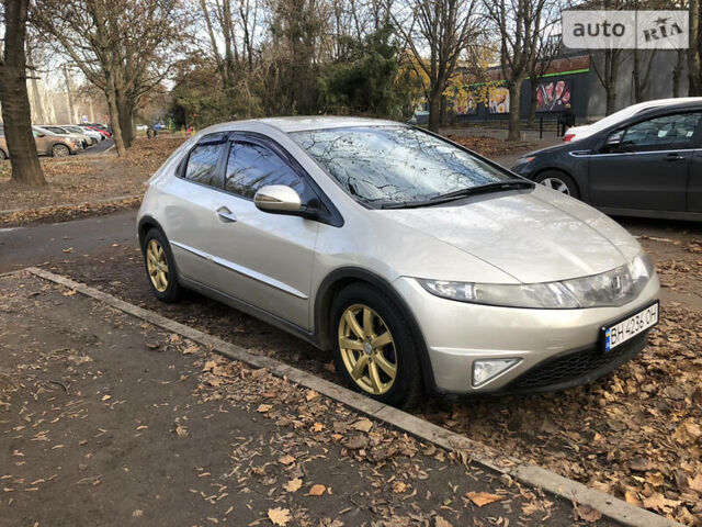 Бежевий Хонда Сівік, об'ємом двигуна 1.8 л та пробігом 139 тис. км за 6200 $, фото 1 на Automoto.ua