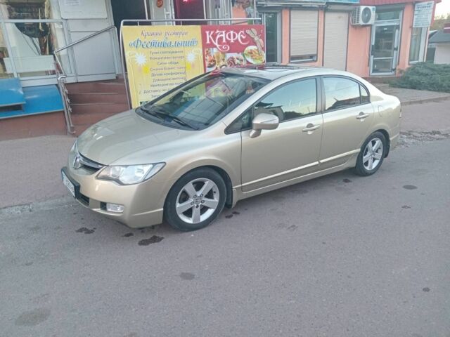 Бежевий Хонда Сівік, об'ємом двигуна 1.8 л та пробігом 240 тис. км за 7300 $, фото 1 на Automoto.ua