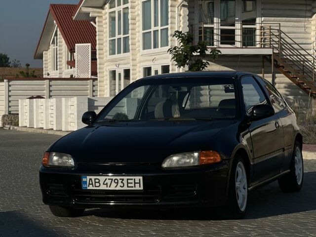 Черный Хонда Цивик, объемом двигателя 1.5 л и пробегом 400 тыс. км за 2750 $, фото 1 на Automoto.ua