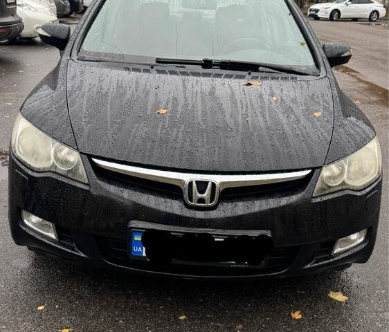 Черный Хонда Цивик, объемом двигателя 1.8 л и пробегом 265 тыс. км за 5700 $, фото 1 на Automoto.ua