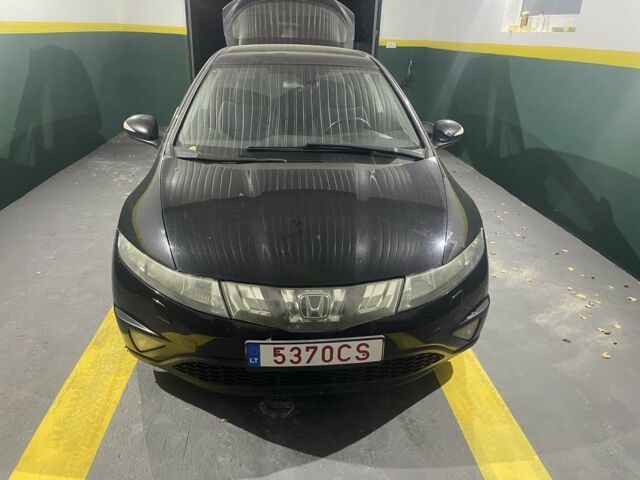 Чорний Хонда Сівік, об'ємом двигуна 1.8 л та пробігом 250 тис. км за 2000 $, фото 1 на Automoto.ua