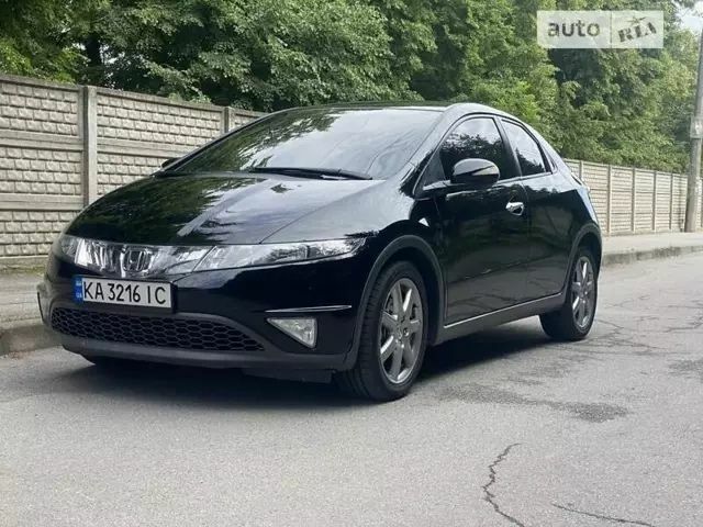 Чорний Хонда Сівік, об'ємом двигуна 2.2 л та пробігом 209 тис. км за 6900 $, фото 1 на Automoto.ua