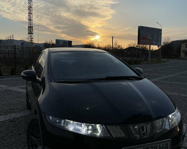 Черный Хонда Цивик, объемом двигателя 1.34 л и пробегом 130 тыс. км за 6550 $, фото 1 на Automoto.ua