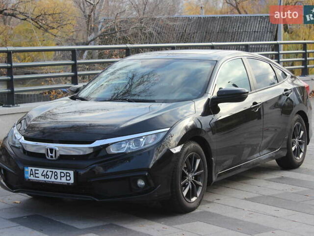 Черный Хонда Цивик, объемом двигателя 1.6 л и пробегом 145 тыс. км за 17599 $, фото 1 на Automoto.ua