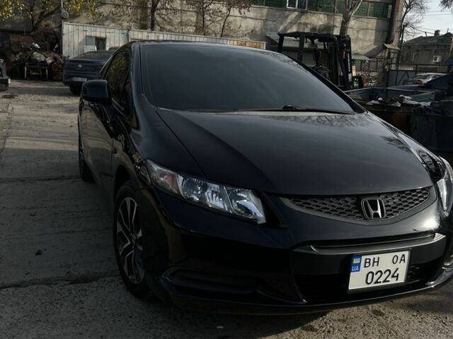 Черный Хонда Цивик, объемом двигателя 1.8 л и пробегом 161 тыс. км за 12000 $, фото 1 на Automoto.ua