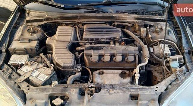 Черный Хонда Цивик, объемом двигателя 1.6 л и пробегом 265 тыс. км за 5500 $, фото 1 на Automoto.ua