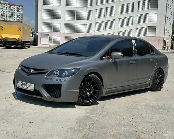 Черный Хонда Цивик, объемом двигателя 1.8 л и пробегом 140 тыс. км за 8200 $, фото 1 на Automoto.ua