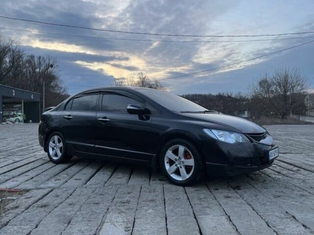Чорний Хонда Сівік, об'ємом двигуна 1.8 л та пробігом 215 тис. км за 5750 $, фото 1 на Automoto.ua