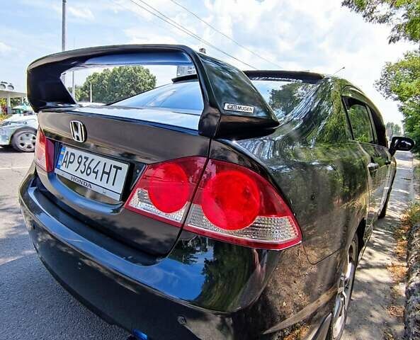 Черный Хонда Цивик, объемом двигателя 1.8 л и пробегом 197 тыс. км за 6999 $, фото 1 на Automoto.ua