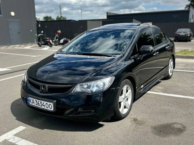 Черный Хонда Цивик, объемом двигателя 1.8 л и пробегом 188 тыс. км за 4999 $, фото 1 на Automoto.ua