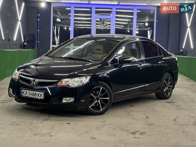 Черный Хонда Цивик, объемом двигателя 1.8 л и пробегом 206 тыс. км за 5400 $, фото 1 на Automoto.ua