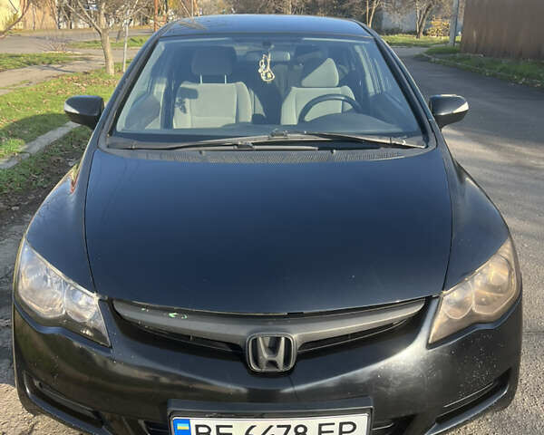 Черный Хонда Цивик, объемом двигателя 1.8 л и пробегом 187 тыс. км за 6800 $, фото 1 на Automoto.ua