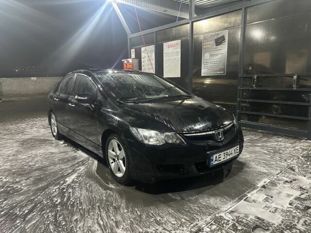 Черный Хонда Цивик, объемом двигателя 1.8 л и пробегом 268 тыс. км за 4500 $, фото 1 на Automoto.ua