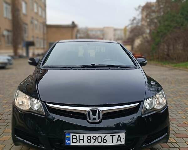 Черный Хонда Цивик, объемом двигателя 1.8 л и пробегом 246 тыс. км за 5950 $, фото 1 на Automoto.ua