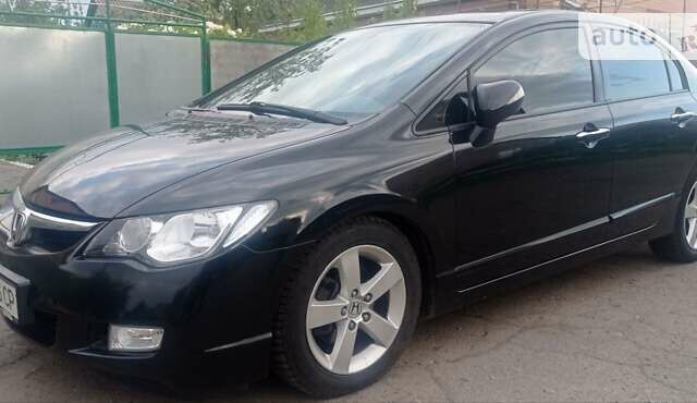 Чорний Хонда Сівік, об'ємом двигуна 1.8 л та пробігом 277 тис. км за 6500 $, фото 1 на Automoto.ua