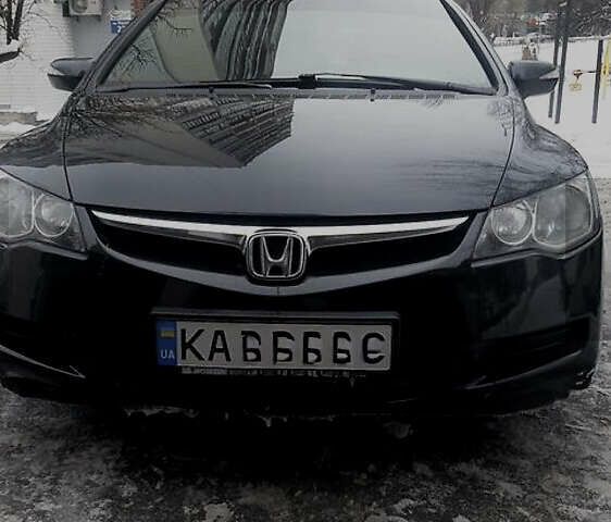 Чорний Хонда Сівік, об'ємом двигуна 1.8 л та пробігом 211 тис. км за 8000 $, фото 1 на Automoto.ua