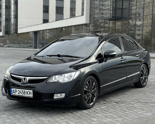 Черный Хонда Цивик, объемом двигателя 1.34 л и пробегом 250 тыс. км за 6100 $, фото 1 на Automoto.ua