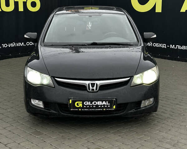 Черный Хонда Цивик, объемом двигателя 1.8 л и пробегом 440 тыс. км за 5700 $, фото 1 на Automoto.ua