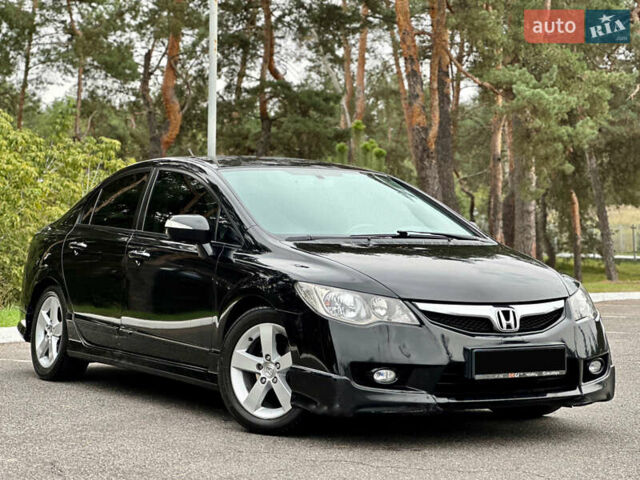 Чорний Хонда Сівік, об'ємом двигуна 1.3 л та пробігом 240 тис. км за 7300 $, фото 1 на Automoto.ua