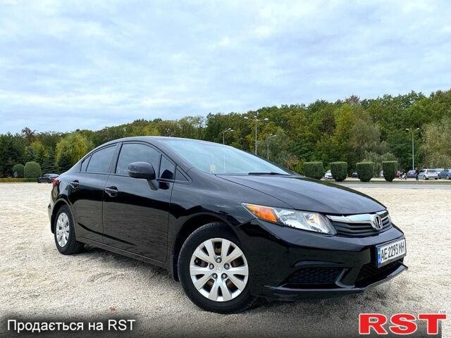 Черный Хонда Цивик, объемом двигателя 1.8 л и пробегом 230 тыс. км за 7700 $, фото 1 на Automoto.ua
